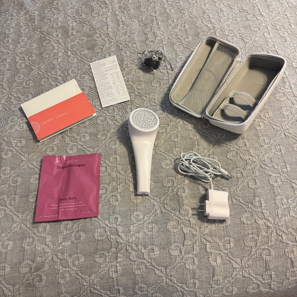 LightStim for Wrinkles, Bye Bye, Wrinkles! - Picture 2 of 10